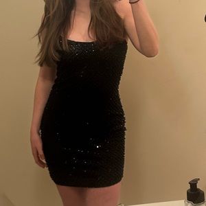 DROP A GLINT
Embellished Mini Dress in Black